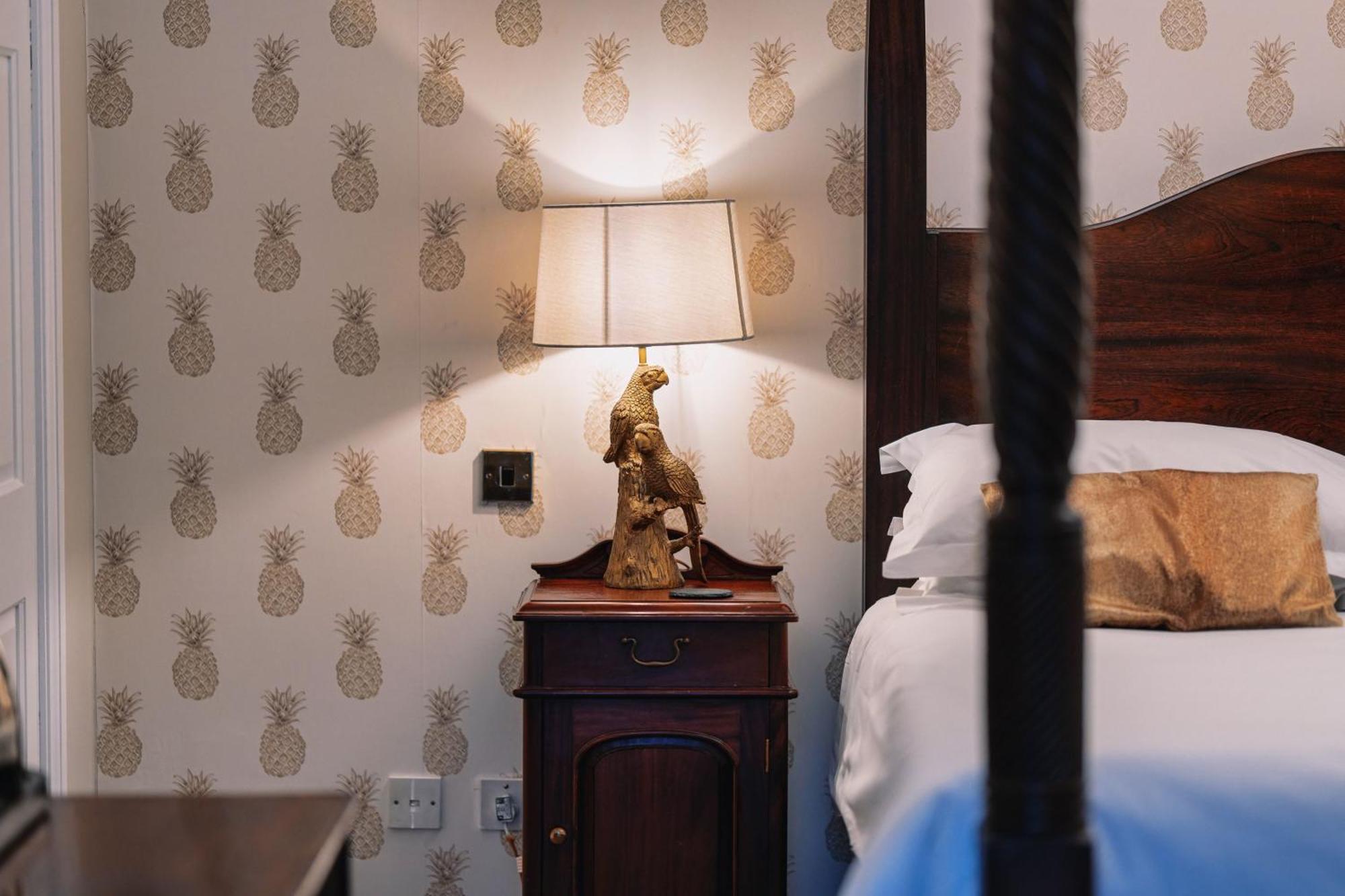 The Bull And Townhouse, Beaumaris- The Collection Group Mini-hôtel
