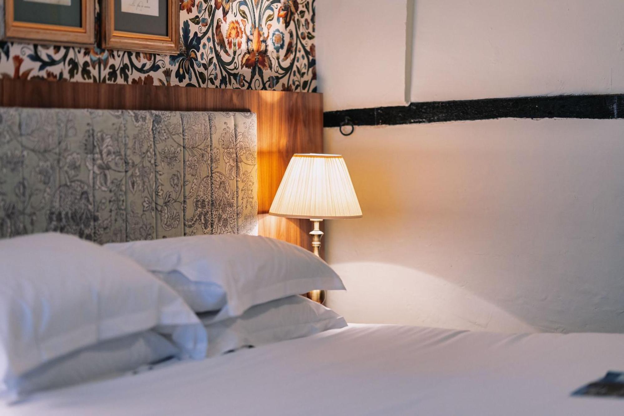The Bull And Townhouse, Beaumaris- The Collection Group Mini-hôtel Beaumaris