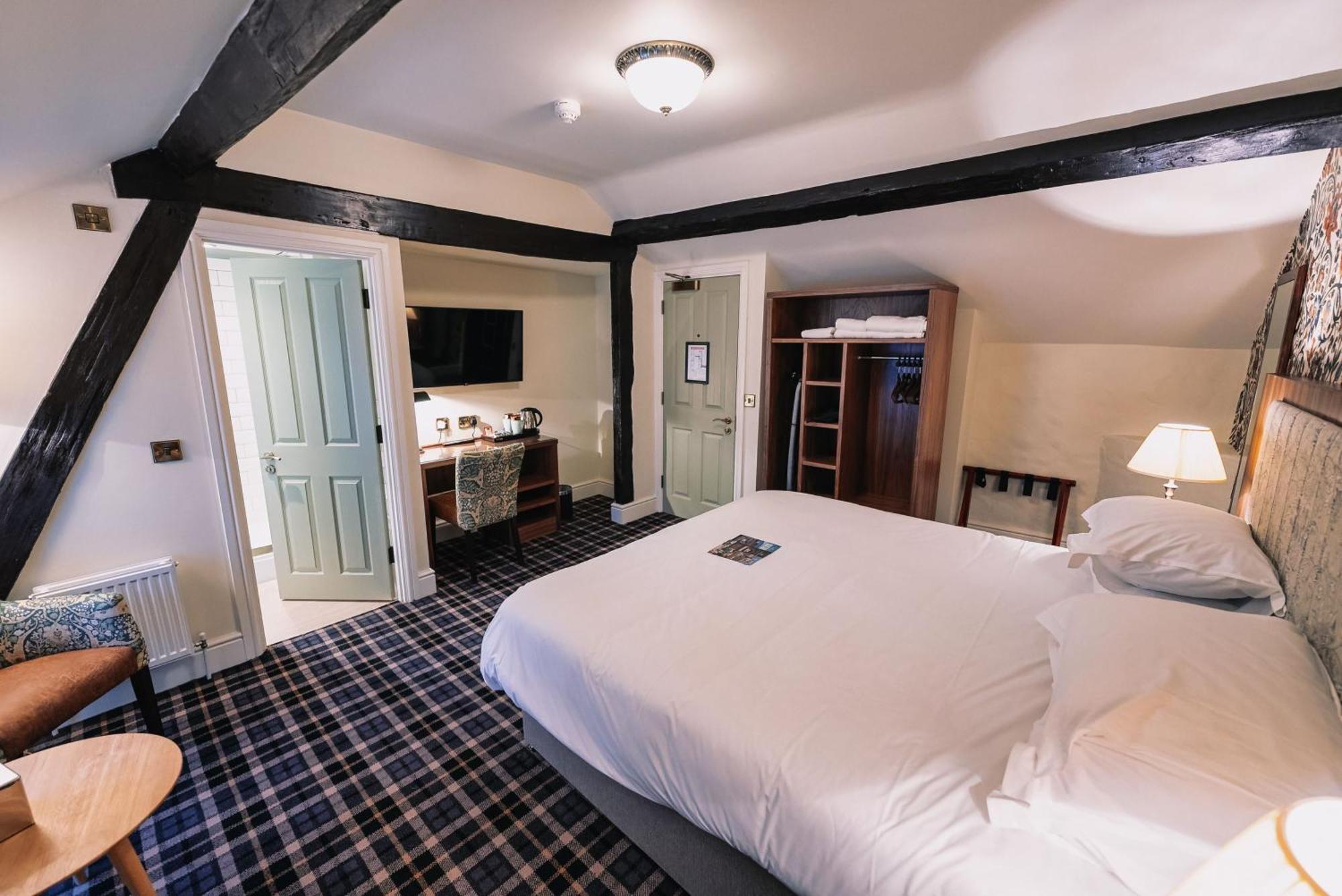 The Bull And Townhouse, Beaumaris- The Collection Group 4*